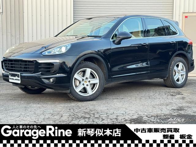 カイエン(ポルシェ) Ｓ　Ｓ（５名）Ｓクロノパッケージ・ＢＯＳＥ・後期モデル・本革ベージュシート・パワーゲート・シートヒーター・ＥＴＣ・ＨＩＤヘッドライト・Ｂカメラ・パークアシスト・スマートキー 中古車画像