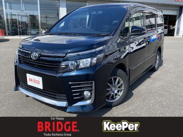 ＺＳ　８人乗り　４ＷＤ／ワンオーナー車／寒冷地仕様／ナビゲーション／バックモニター／電動両側スライドドア／マニュアルモード付オートマ車／オートライト／フロントワイパーデアイサー