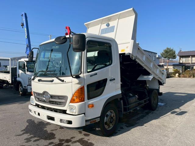 レンジャーダンプコボレーン三方開き ６ＭＴ５１２０ｃｃ＋ターボ