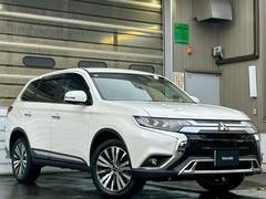 アウトランダー 24G 寒冷地仕様車 / 電動リアゲート / 全周囲カメラ / 純正アルミホイール / クルーズコントロール / ステアリングヒーター / 障害物センサー / 3列シート ETC 中古車画像