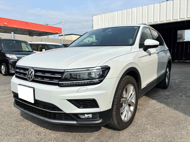 ディーゼルターボＴＤＩ　４モーション　ハイライン　４ＷＤ　全周囲カメラ　クリアランスソナー　オートクルーズコントロール　レーンアシスト　パークアシスト　衝突被害軽減システム　ナビ　オートライト　ＬＥＤヘッドランプ　電動リアゲート　アルミホイール