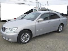 クラウン ロイヤルサルーンi-Four 中古車画像