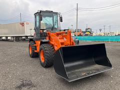 日本  日立 ZW80S-5B 0.9立米 バケット幅199cm スノースパイクタイヤ ダブルヒーター  ディーゼル 中古車画像