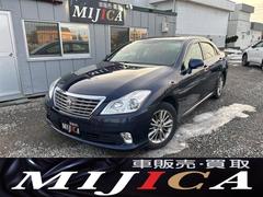 クラウン ロイヤルサルーンi-FourスペシャルナビP 中古冬タイヤ・ホイールセット付き オートクルーズコントロール 純正ナビ フルセグTV バックカメラ ETC 16インチアルミホイール スマートキー 中古車画像