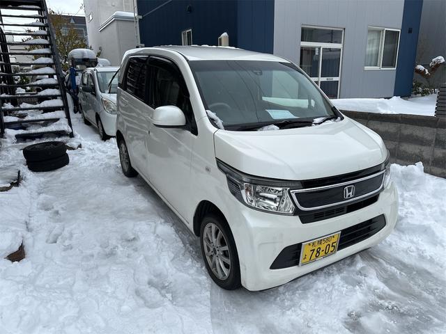 ナビ搭載！迷う道も知らない道も安心して走れます！ 衝突安全ボディ　エアコン　パワーステアリング　パワーウィンドウ