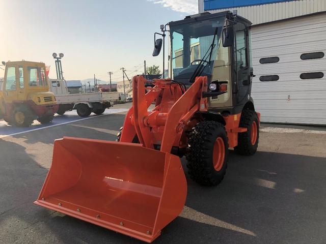 日立 ホイルローダ ZW30 0.5 220H(1枚目)