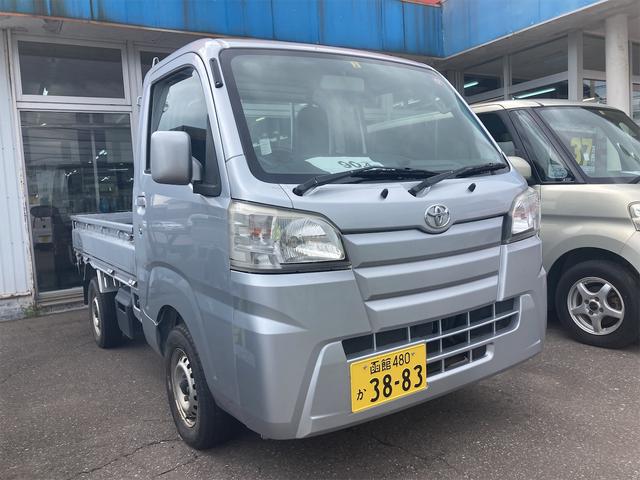 トヨタ ピクシストラック スタンダード　４ＷＤ　軽トラック　ＡＴ