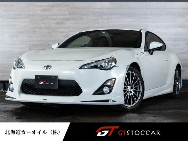 ８６ ＧＴ　モデリスタフルエアロ　純正ナビフルセグ　ＤＶＤ　Ｂｌｕｅｔｏｏｔｈ　スマートキー　プッシュスタート　クルーズコントロール　外１７ＡＷ　ＨＩＤ　ＶＳＣ　ＴＲＤシフトノブ　フォグライト