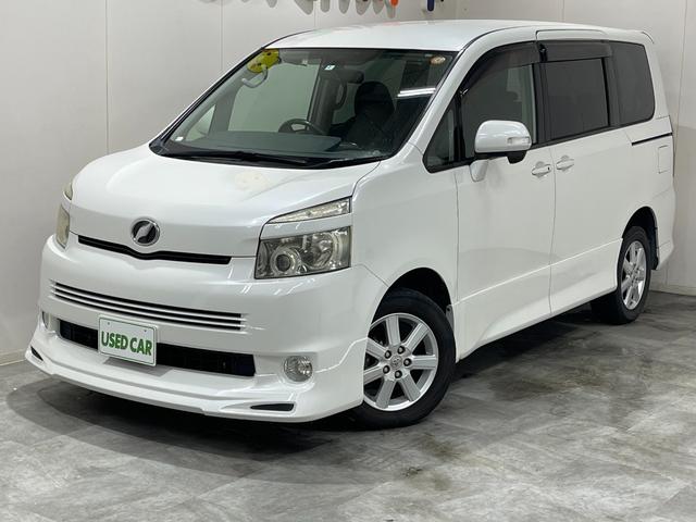 ZS 4WD 夏冬タイヤ付き 両側電動スライドドア スマートキー プッシュスタート HIDヘッドライト パドルシフト ETC タイミングベルト交換不要車 純正アルミホイル 盗難防止装置(1枚目)