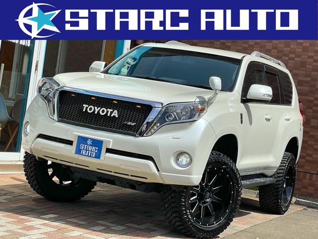 トヨタ ランドクルーザープラド ＴＸ　Ｌパッケージ　本州仕入／リフトＵＰ／ＸＦ　ＯＦＦ－ＲＯＡＤ　２０インチＡＷ／黒革／３３×１２．５マッドタイヤ／ナビ・フルセグＴＶ／バックカメラ／ＬＥＤヘッドライト／ＬＥＤフォグ／ＲＢＰマフラーチップ／７人乗り