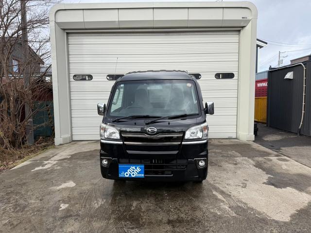 社外ナビ・フルセグＴＶ・ＥＴＣ・キーレス 夏＆冬タイヤ