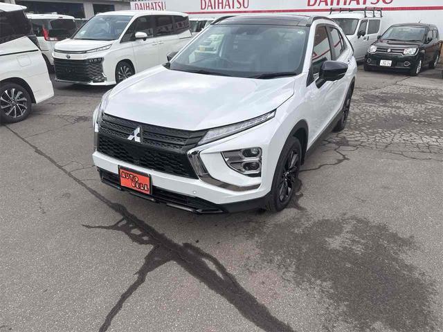 天気のいい日に快適なドライブを！サンルーフ付！ アイドリングストップ　電動格納ミラー　シートヒーター　ＣＶＴ　ＵＳＢ