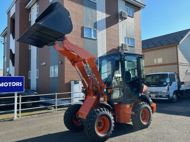 ホイールローダー　未作業車　除雪仕様　０．６５ｍ３バケット　ツインヒーター