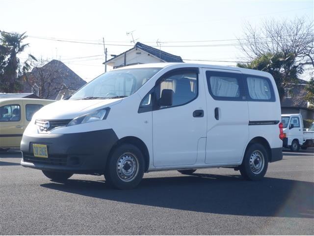 日産 ＮＶ２００バネットバン ＤＸ　／事務室車／２人定員／８ナンバー登録