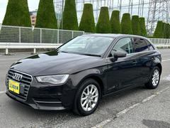 アウディ　Ａ３　スポーツバック１．４ＴＦＳＩ　Ｇｏｏ鑑定車　禁煙車　ナビ