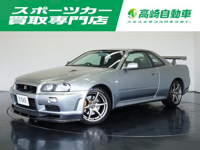 日産 スカイライン ＧＴ－Ｒ　ＶスペックＩＩ　ＨＫＳ×ＧＴ－Ｒマガジンコラボサスペンション　Ｖ－ｓｐｅｃＩＩ専用カーボンボンネット　純正タワーバー　純正マフラー　純正リアディフューザー　純正フロアマット　純正ＤＶＤナビ