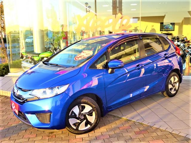 Lパッケージ 1オーナー買取車 SDナビ ハーフレザー(1枚目)
