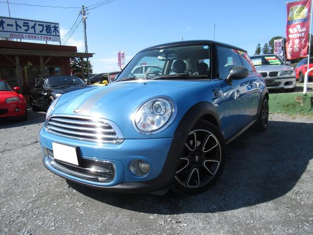 ＭＩＮＩ ＭＩＮＩ クーパー　ベイズウオーター　正規輸入車　革シート