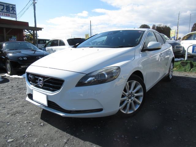 ボルボ Ｖ４０ Ｔ４　ＳＥ　正規輸入車　走行４１４２７ｋｍ