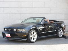 マスタング V8 GTコンバーチブル プレミアム 2012年モデル 正規ディーラー車 ブラウンレザー シートヒーター 純正19インチAW クルーズコントロール HIDヘッドライト バックカメラ Bluetooth キーレス 中古車画像
