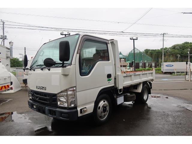 　ダンプ　積載２０００ｋｇ