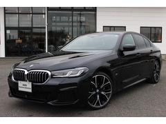 5シリーズ 523dxDriveMスポーツ40thアニバサリED 正規認定中古車 限定車 20インチアロイホイール 電動トランク レザーシート 電動フロントシート フロントシートヒーター ハイビームアシスタント Mシートベルト 中古車画像