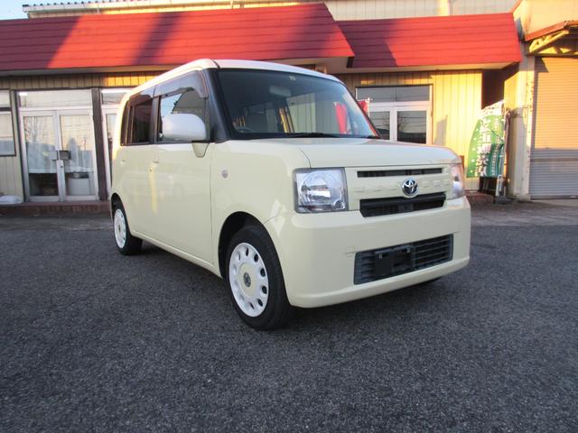 Ｌ　オートエアコン　パワーウインド　セキュリティーアラーム　キ－レス　運転席助手席エアバック　フルフラット　エアバック　衝突安全ボディ　パワステ　ＡＢＳ