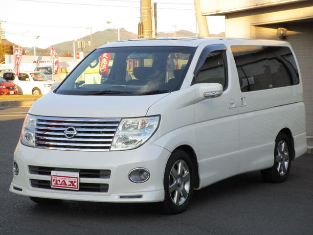 ハイウェイスター アーバンセレクション 4WD ワンオーナー 禁煙車 両側パワースライドドア 純正ナビ フリップダウンモニター(1枚目)
