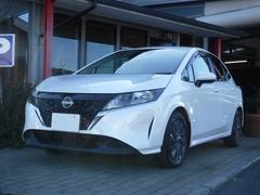 ノート S 衝突被害軽減ブレーキ 純正ナビ フルセグTV アラウンドビューモニター インテリジェントキー LEDヘッドライト ワンオーナー 走行8700km 車検R9年10月 中古車画像