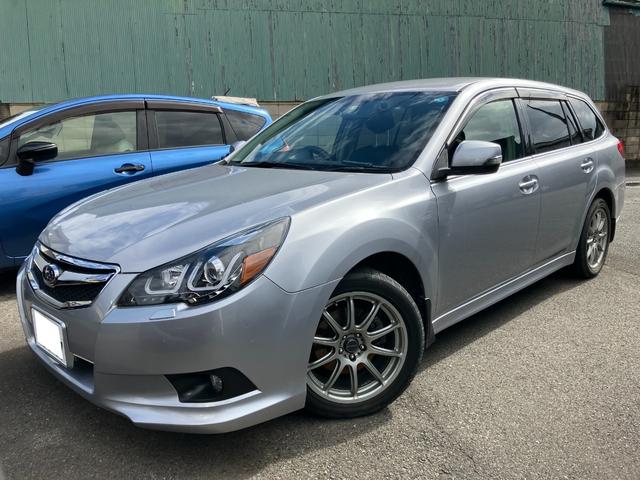 ２．５ｉアイサイト　４ＷＤ　ＥＴＣ　ナビ　ＣＤ　ＤＶＤ　Ｂｌｕｅｔｏｏｔｈ接続　バックカメラ　ドライブレコーダー　アルミホイール　パドルシフト　プッシュスタート　パワーシート