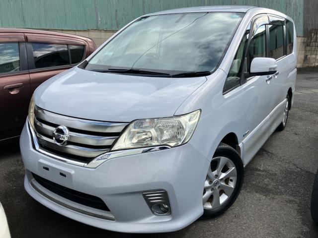 人気の日産セレナが入庫いたしました！ ムーンルーフ　ナビＴＶ　ＥＴＣ　オートクルーズコントロール　スペアキー