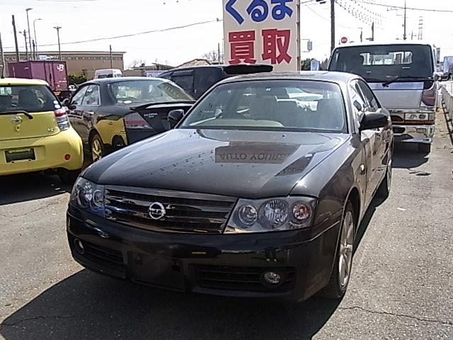 グランツーリスモ３００ＳＶ　禁煙車　パワーシート　ＥＴＣ　ナビ　アルミホイール　ＨＩＤ　ＡＴ　キーレスエントリー　盗難防止システム　ＣＤ　カセット　衝突安全ボディ　ＡＢＳ　エアコン　パワーステアリング　パワーウィンドウ