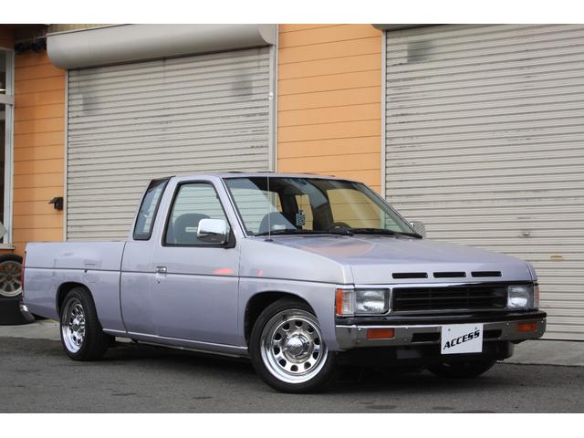 ダットサントラック(日産) ＵＳキングキャブ　ロングベット　左ハンドル　ローダウン 中古車画像