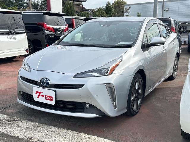 車線はみだしを知らせてくれる機能！レーンアシスト付♪ ＣＶＴ　シートヒーター　スマートキー　アイドリングストップ　１００Ｖ電源