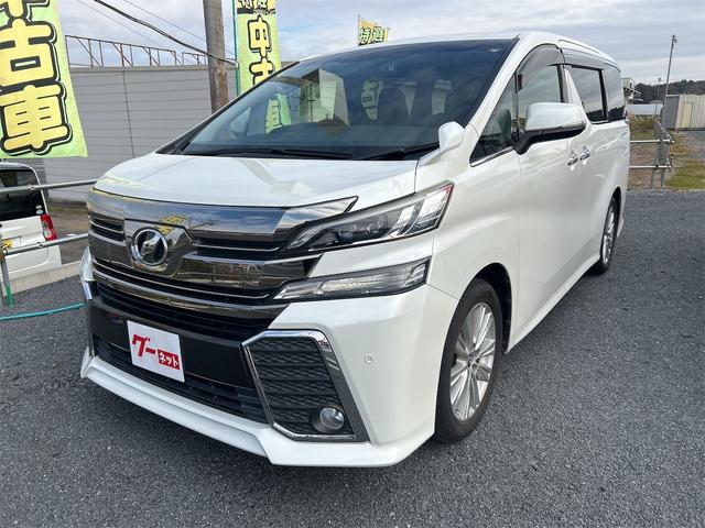 万が一の事故に備える、安心のドライブレコーダー付☆ ３列シート　ウォークスルー　オットマン　ＣＶＴ　アルミホイール　ＣＤ