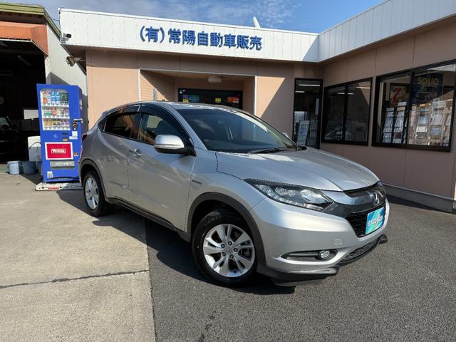 車検まるまる２年付きのヴェゼル入庫しました！！ クルーズコントロール！パドルシフト！ＥＴＣ！バックカメラ！オートライト！