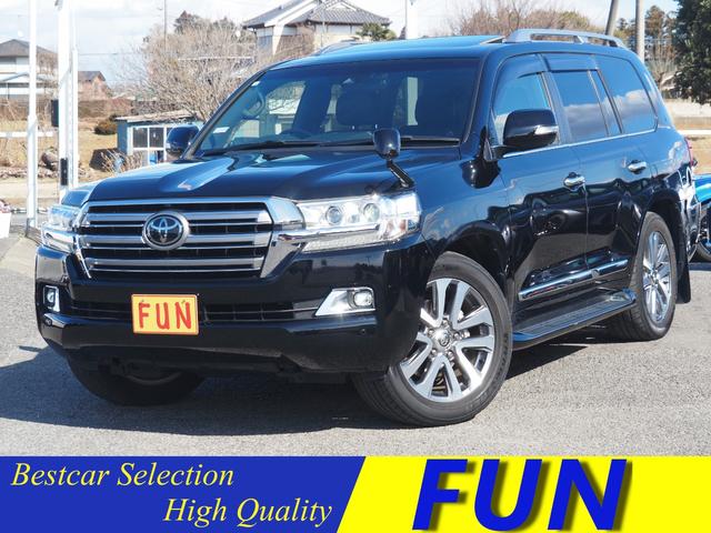 TOYOTA LAND CRUISER ZX | 2020 | BLACK | 32030 km | details TOYOTA LAND CRUISER ZX | 2020 | BLACK | 32030 km | details