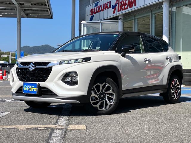 フロンクス ベースグレード　４ＷＤ　デュアルセンサーブレーキサポート２　純正９インチフルセグナビ　全方位カメラ　ドライブレコーダー　ワイヤレス充電　ＥＴＣ　グリップコントロール　ヒルディセントコントロール　レーダークルーズコントロール　パーキングセンサー　ＬＥＤライト（1枚目）