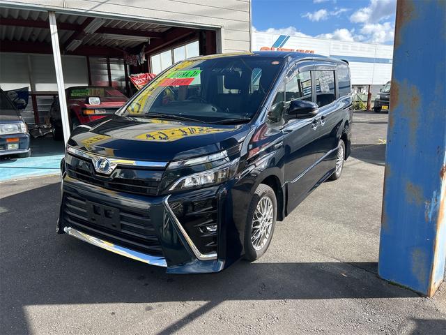 ヴォクシー ハイブリッドZS(1枚目)