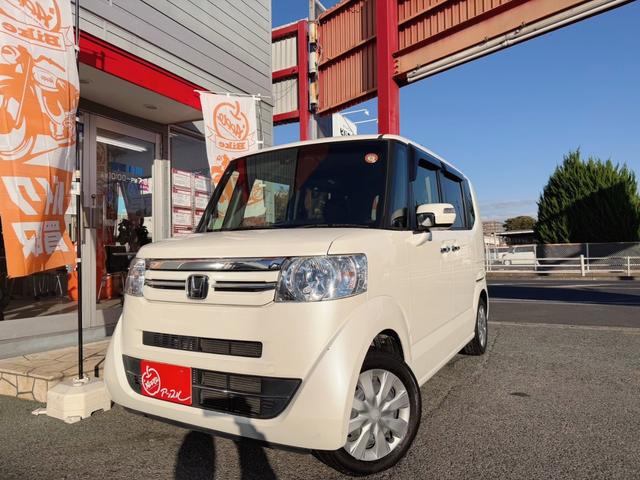 ナビ搭載！迷う道も知らない道も安心して走れます！ ミュージックプレイヤー接続可　Ｂｌｕｅｔｏｏｔｈ　チップアップシート