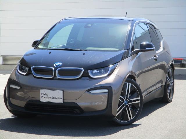 ＢＭＷ ｉ３ レンジ・エクステンダー装備車　インテリアワールドＳＵＩＴＥ　純正ナビ　ＥＴＣ　バックカメラ　ｈａｒｍａｎ／Ｋａｒｄｏｎ　レザーシート　シートヒーター　アクティブクルーズコントロール　ＬＥＤヘッドライト　純正２０インチＡＷ