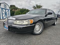 タウンカー(リンカーン)の中古車を探すなら【グーネット】 タウンカー(リンカーン)の中古車を探すなら【グーネット】