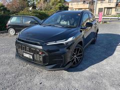 カローラクロス GRスポーツ GR専用キャリパー 4WD 全周囲カメラ オートクルーズコントロール レーンアシスト パークアシスト パノラマルーフ ナビ オートライト 電動リアゲート アルミホイール  シートヒーター 中古車画像