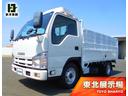 エルフトラック 　平ボディ　１０尺ボディ　積載２ｔ　荷台寸３１５ｘ１６１ｘ９８　荷台床鉄板張り　シートキャリア付　アオリ開閉サポート　バックモニター付　走行１５．６万ｋｍ　５速ミッション　４ナンバー（1枚目）