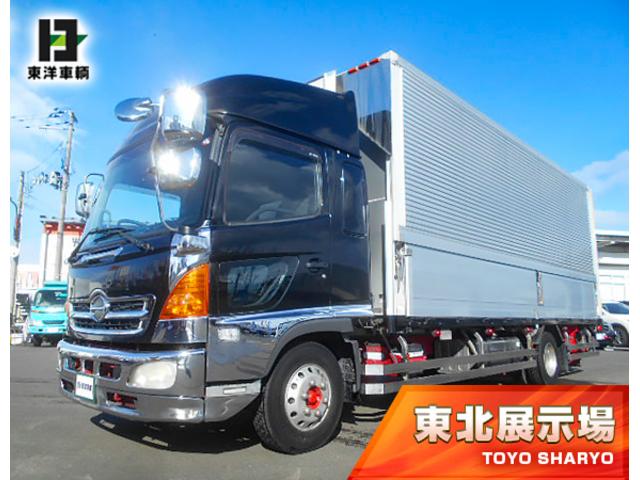 　アルミウイング　上物トランテックス製　後輪エアサス　ハイルーフ　積載２．４ｔ　荷台寸法６２９ｘ２２２ｘ２３６　荷台床木張り　ラッシングレール２段　内フック５対　アオリ開閉サポート　跳ね上げパワーゲート