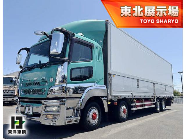 　アルミウイング　４軸低床　荷台寸法９６５×２４１×２６４　荷台床板張り　積載１３．５ｔ　後輪エアサス　内フック　ラッシングレール２段　バックモニター付　メッキパーツ　３８０馬力　走行６７．６万ｋｍ