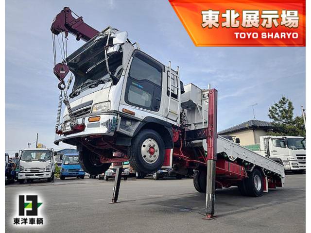 　クレーン付きハイジャッキセルフ　上物古河ユニック　４段ブーム　ラジコン付（無線）　２．９ｔ吊り　積載２．８５ｔ　荷台寸法５００ｘ２１３ｘ２３　荷台床板張り　ロープ穴　歩み掛け　ベッド付