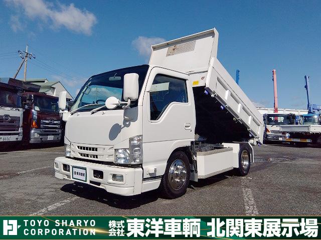 エルフトラック 　低床ダンプ　上物新明和製　荷台寸法３０５×１６０×３７　積載３ｔ　４ナンバー　６速ミッション　走行１４．３万ｋｍ　タイヤサイズ２０５／７５Ｒ１６（1枚目）