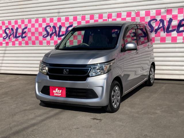 後方確認をサポート！バックカメラ付き！ パワーステアリング　パワーウィンドウ　運転席エアバッグ　助手席エアバッグ