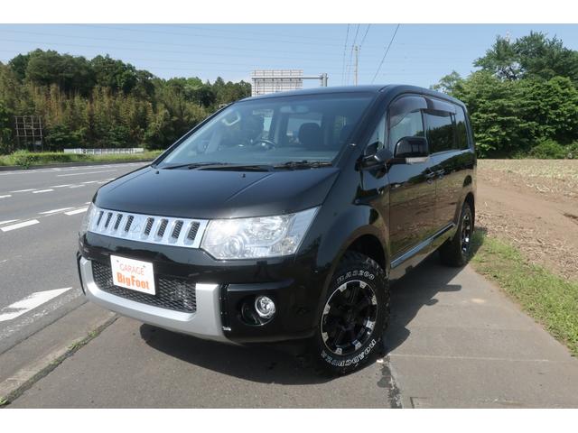D パワーパッケージ 4WD アルパイン9インチSDナビ 10インチフリップダウンリアモニター フルセグ バックカメラ ETC 新品16インチAW 新品M/Tタイヤ 両側電動スライドドア シートヒーター スマートキー(1枚目)